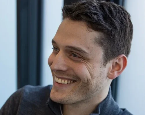 Rafaël Bos – Expert en Orthodontie et Chirurgie en Belgique